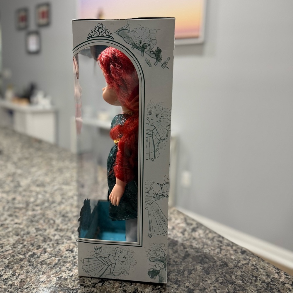 Disney Animators’ Collection 2nd Edition - Merida Doll - Picture 3 of 8